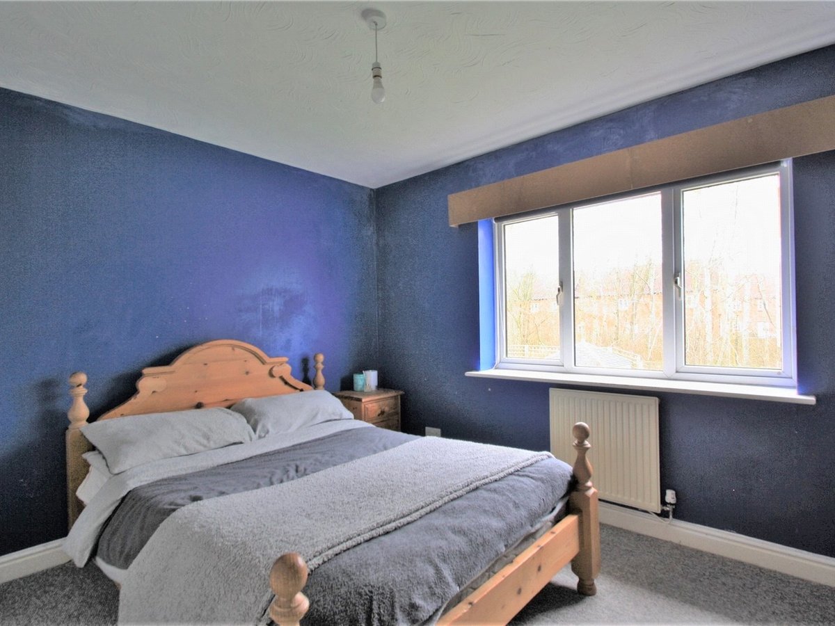 5 bedroom  House for sale in Brackley - Slide 9