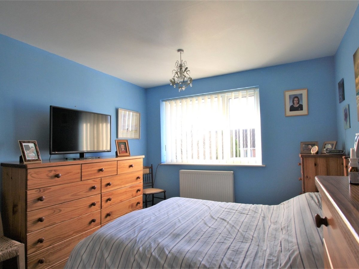 3 bedroom  House for sale in Brackley - Slide 7