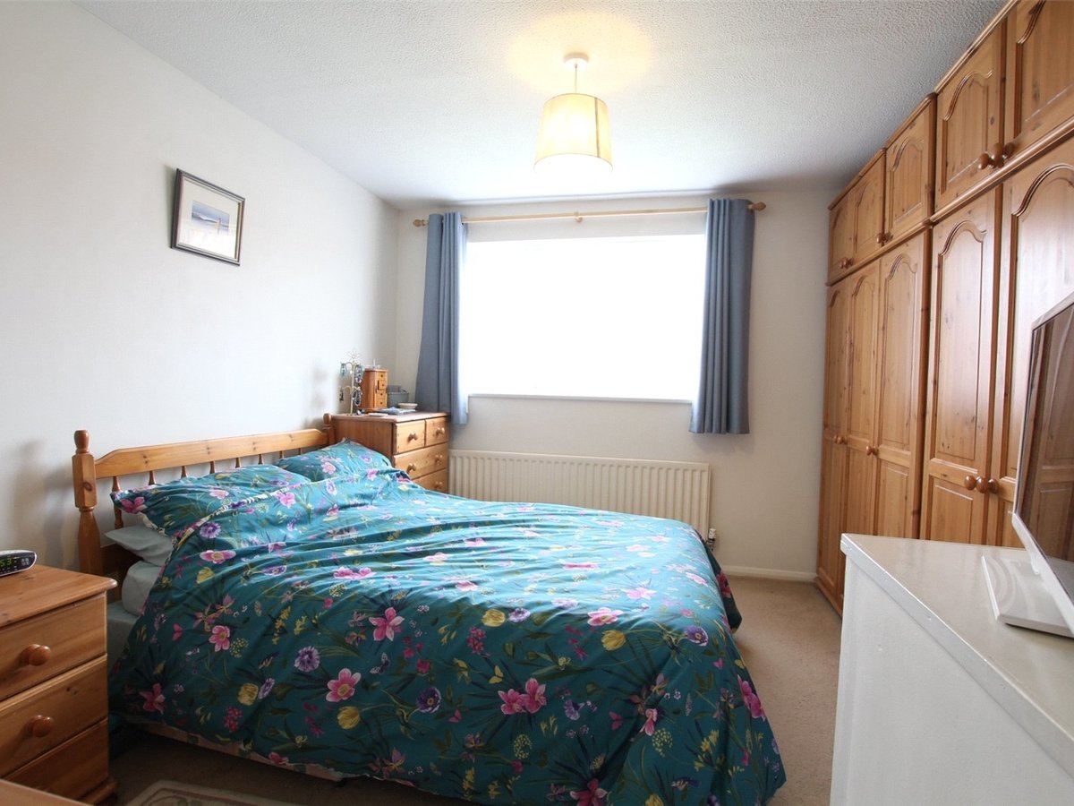 3 bedroom  House for sale in Brackley - Slide 9