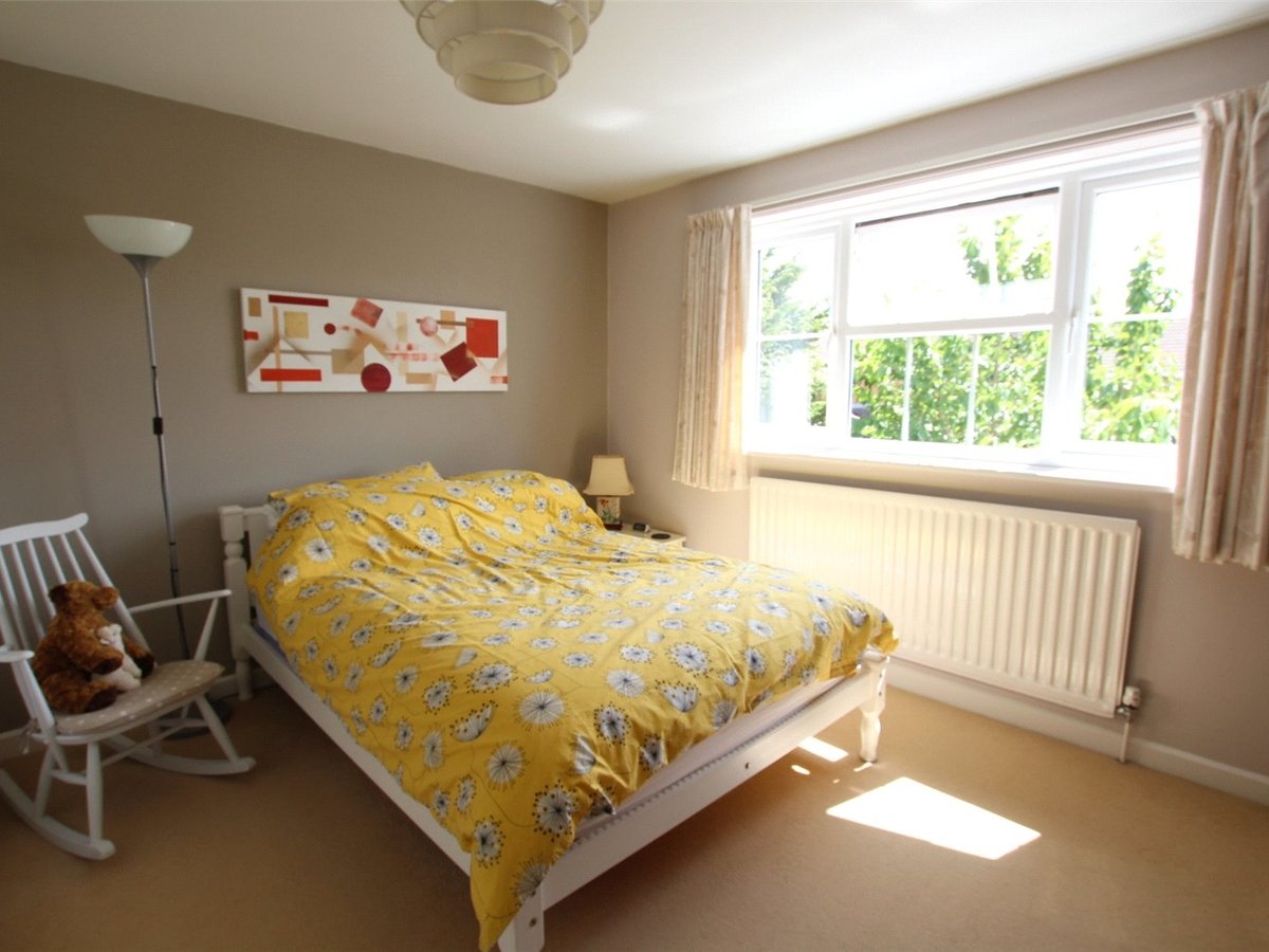 4 bedroom  House for sale in Brackley - Slide 8