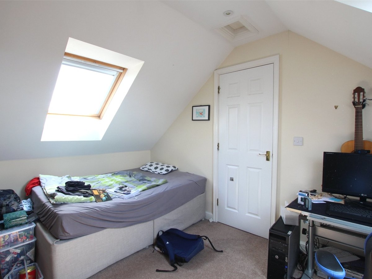 6 bedroom  House for sale in Brackley - Slide 19