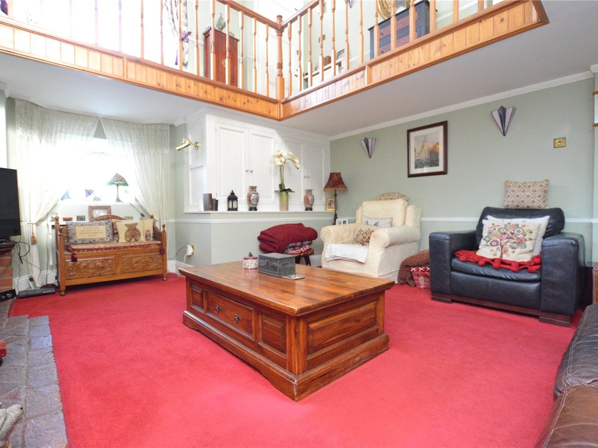 3 bedroom  House for sale in Bedfordshire - Slide 16