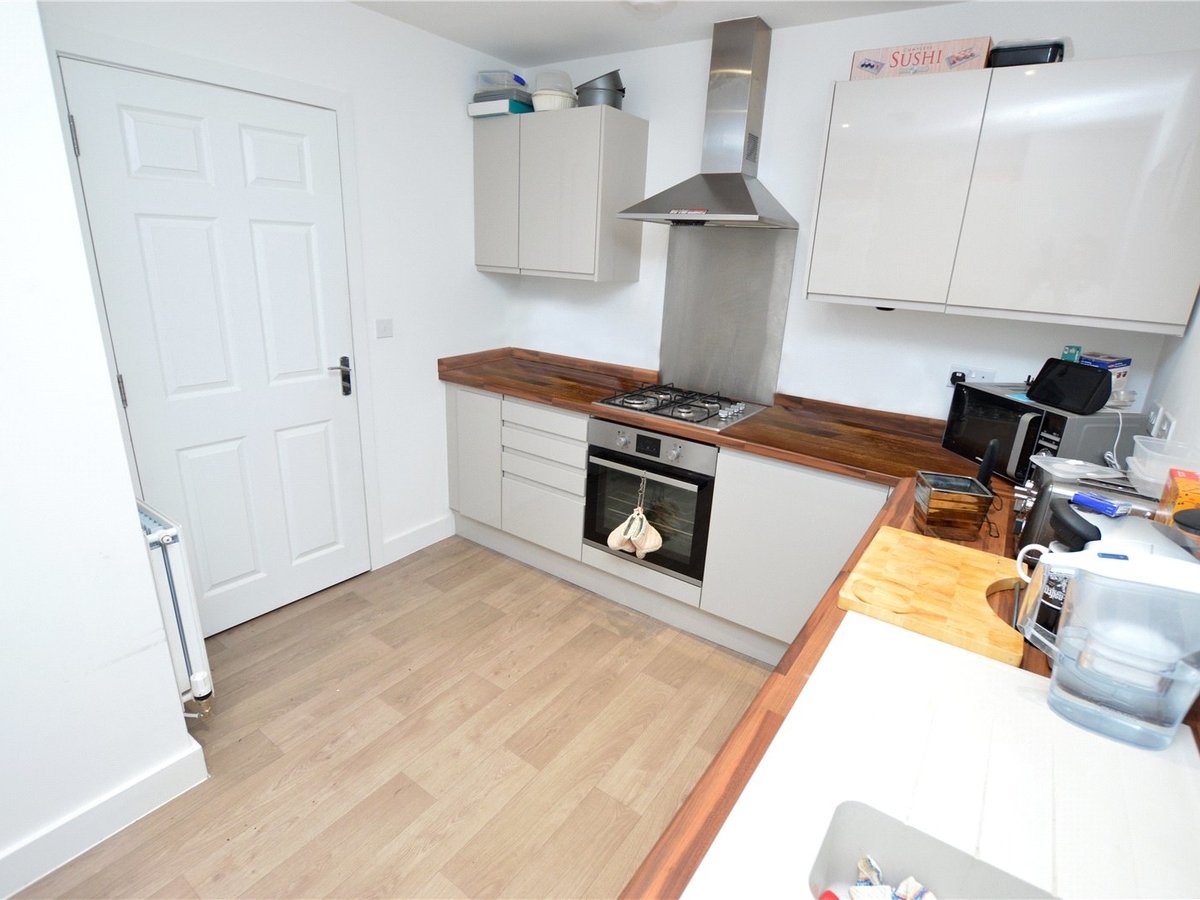 2 bedroom  Flat/Apartment for sale in Bedfordshire - Slide 11