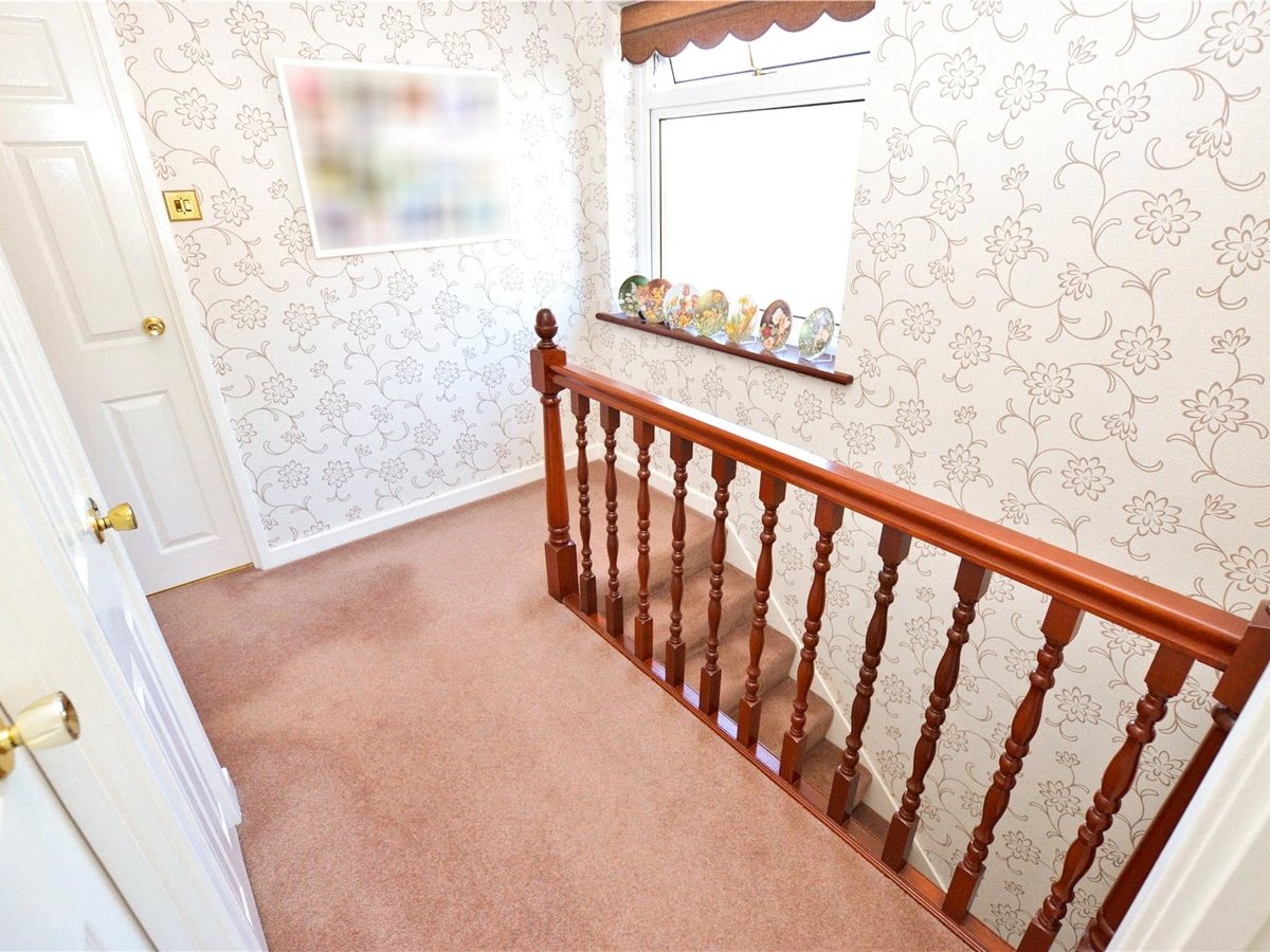 3 bedroom  House for sale in Dunstable - Slide 23