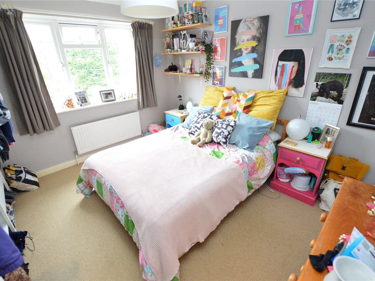 4 bedroom  House for sale in Bedfordshire - Slide 13