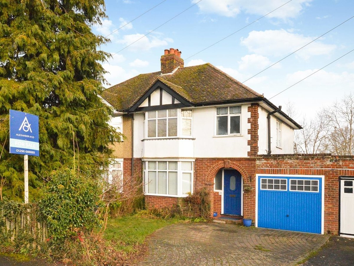 3 bedroom house for sale in gravesend