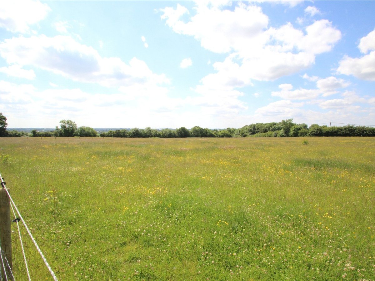  Land for sale in Hillesden - Slide 6