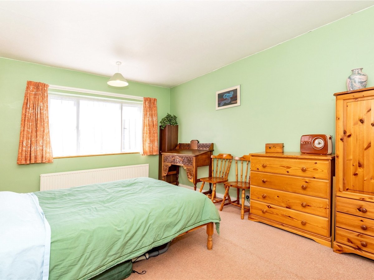 2 bedroom  House for sale in Bedfordshire - Slide 5