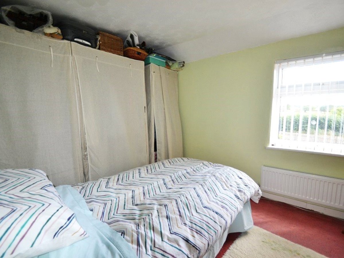 3 bedroom  House for sale in Buckinghamshire - Slide 7