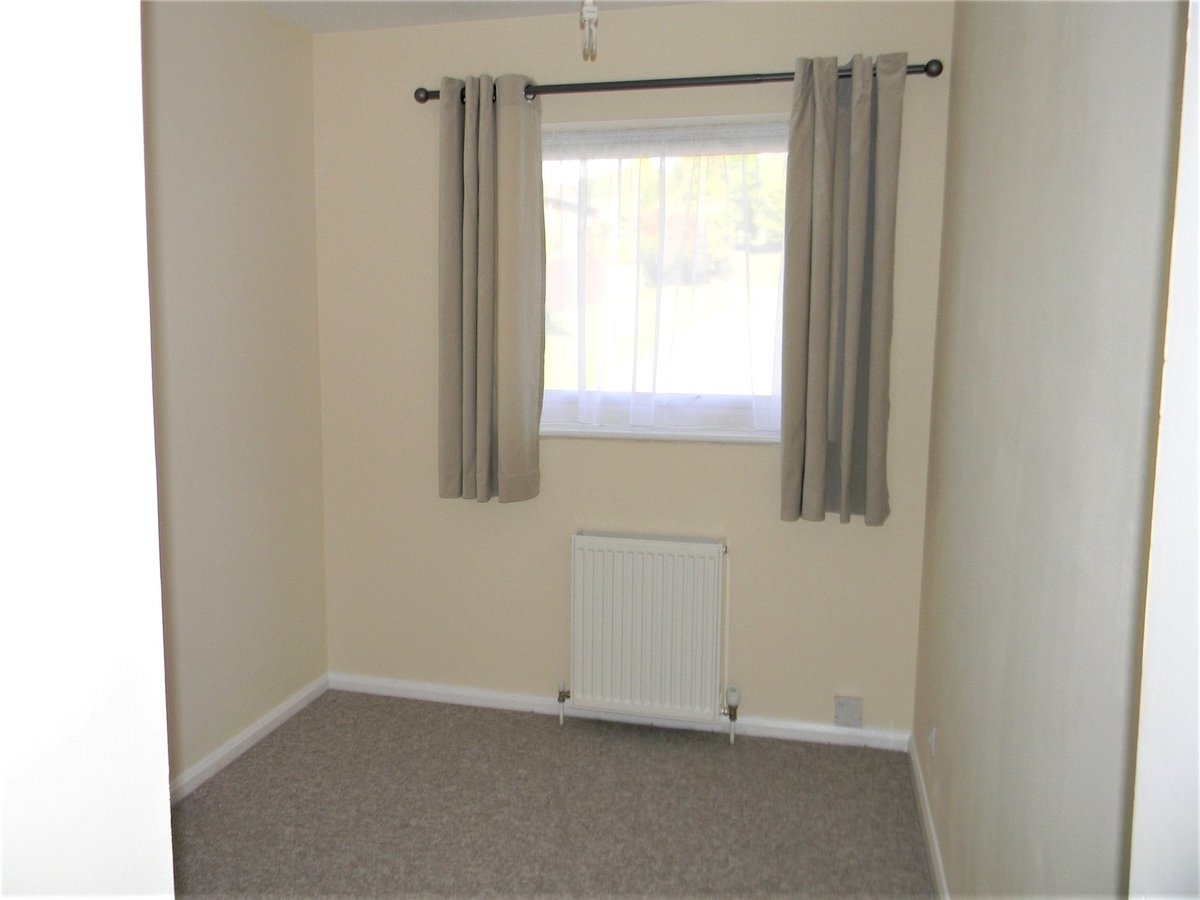 2 bedroom  Flat/Apartment to rent in Hertfordshire - Slide 6