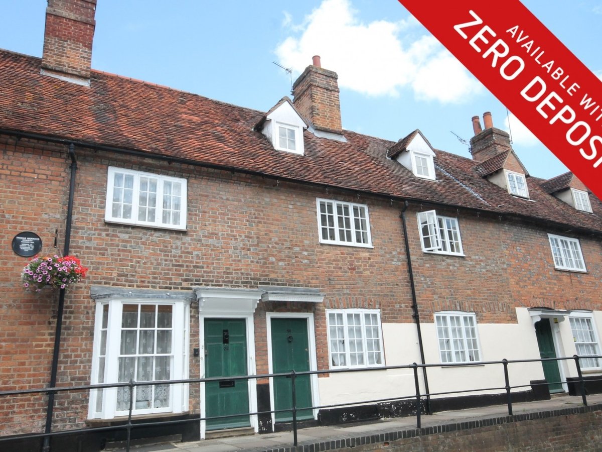 3 Bedroom Houses To Let In Aylesbury Primelocation