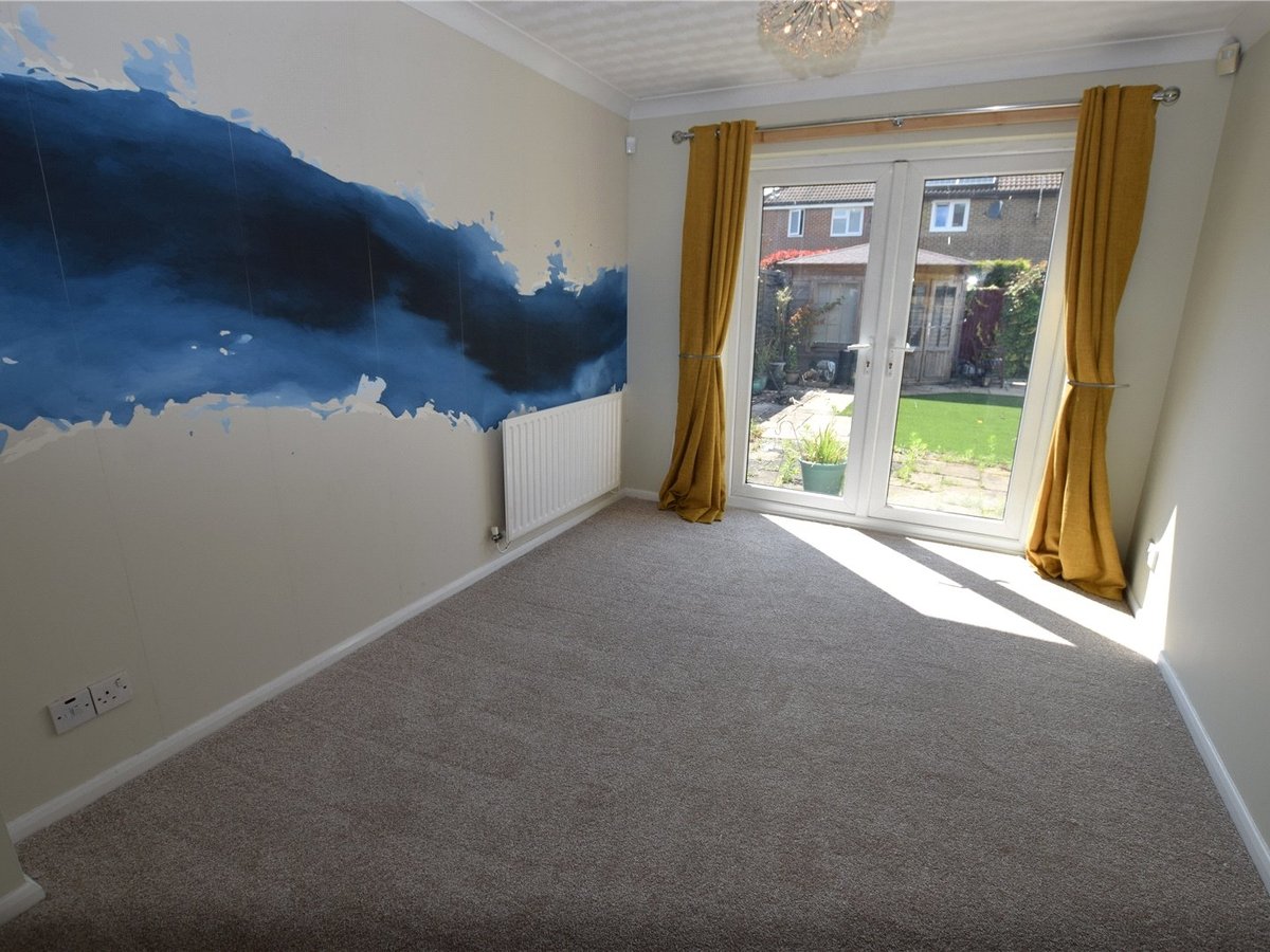 4 bedroom  House to rent in Bedfordshire - Slide 6