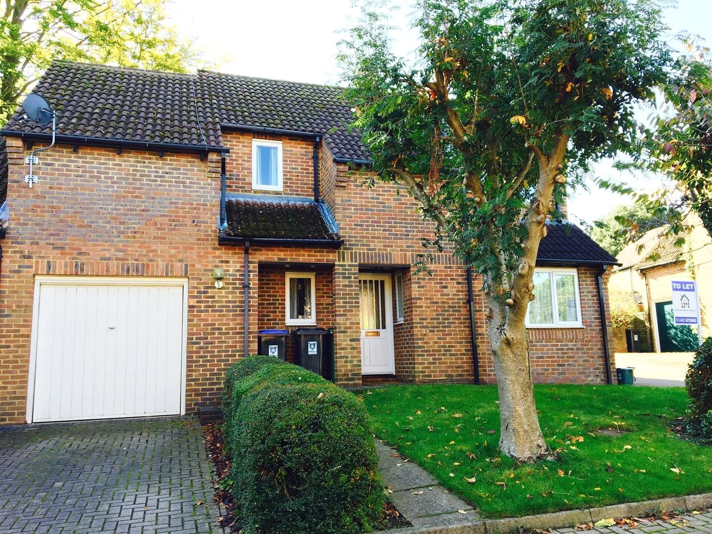 4 bedroom  House to rent in Hertfordshire